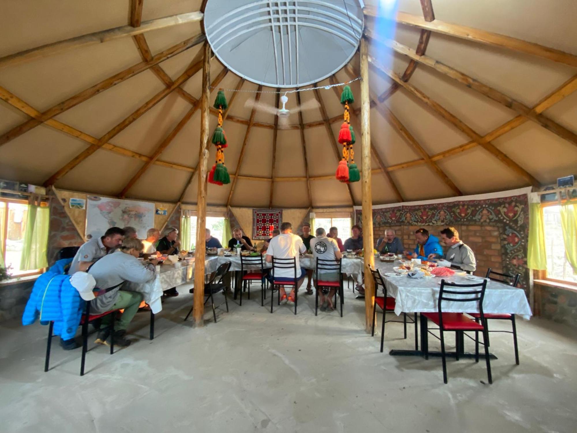 מלון Bokonbayevo Yurt Camp Sonun מראה חיצוני תמונה