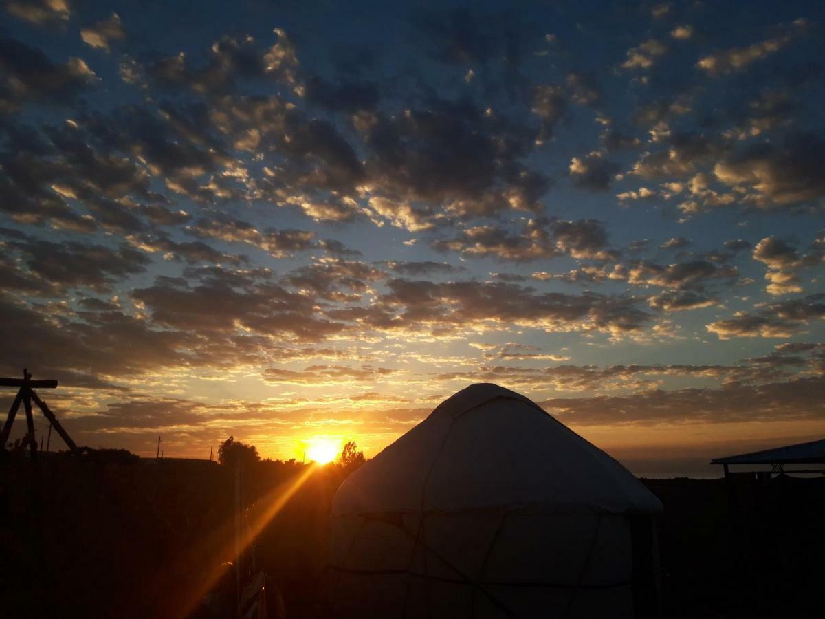 מלון Bokonbayevo Yurt Camp Sonun מראה חיצוני תמונה